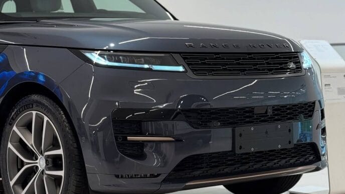 Range Rover Sport Autobiography vs HSE